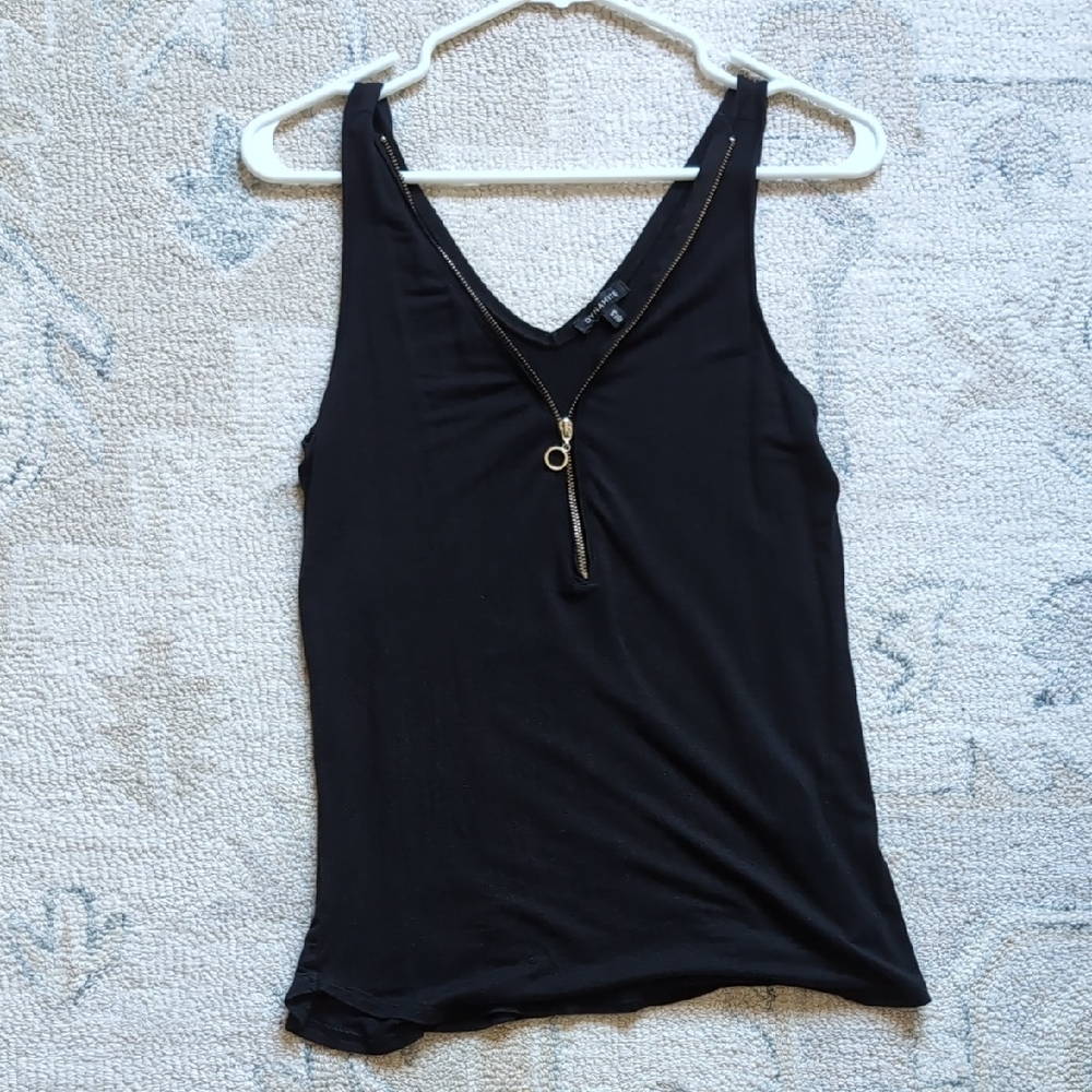 Black Sleeveless Top